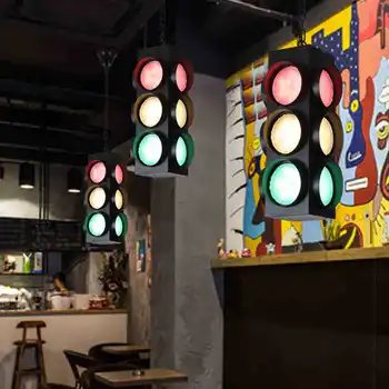 Naujas retro kūrybos šviesoforo restoranas praėjimo koridorius baras asmenybės kavinė sieniniai šviestuvai