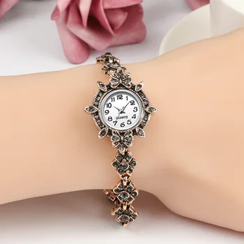 Prabangių Laikrodžių Elegantiškas Kvarco Mados Mažas Ratukas Žiūrėti Auksinę Apyrankę Žiūrėti Moterų Retro Atsitiktinis Cirkonio Laikrodis Reloj Mujer